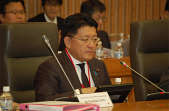 Photo of Minister Hirai