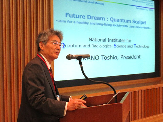 Photo of Dr Hirano